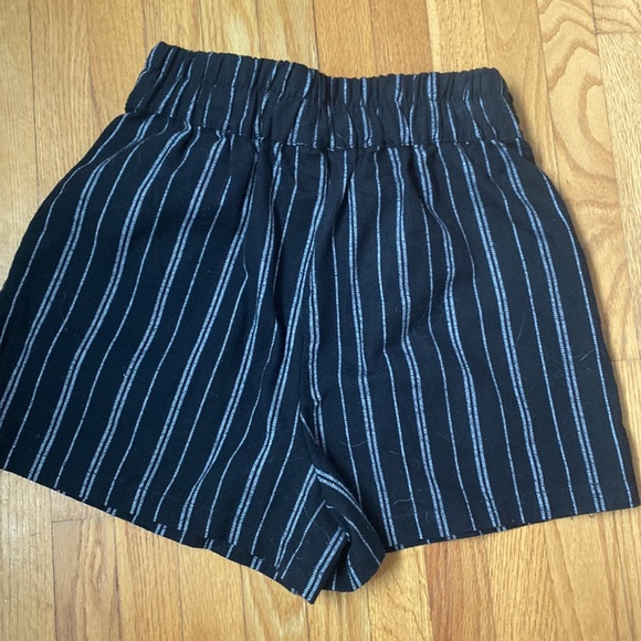 3/$15 Pinstripe shorts - Picture 2 of 2